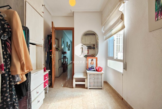 Aus zweiter Hand - Wohnung -
Torrevieja - Costa Blanca