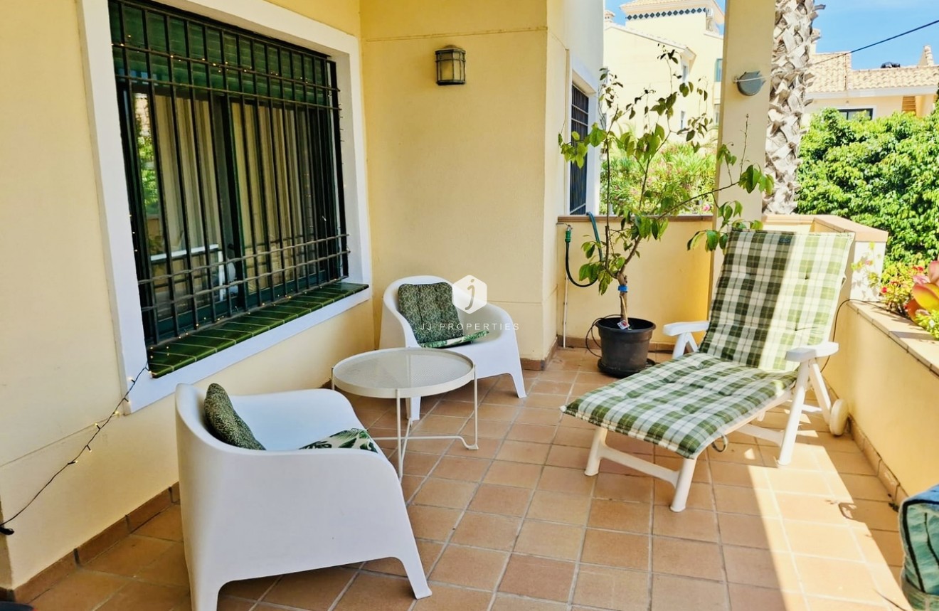 Aus zweiter Hand - Wohnung -
Orihuela Costa - Costa Blanca