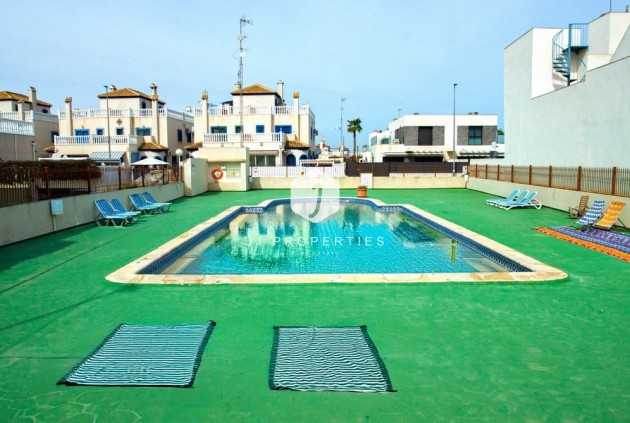 Segunda mano - Apartamento / piso -
Daya Vieja - Costa Blanca