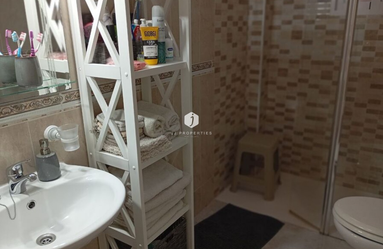 Segunda mano - Apartamento / piso -
Daya Vieja - Costa Blanca