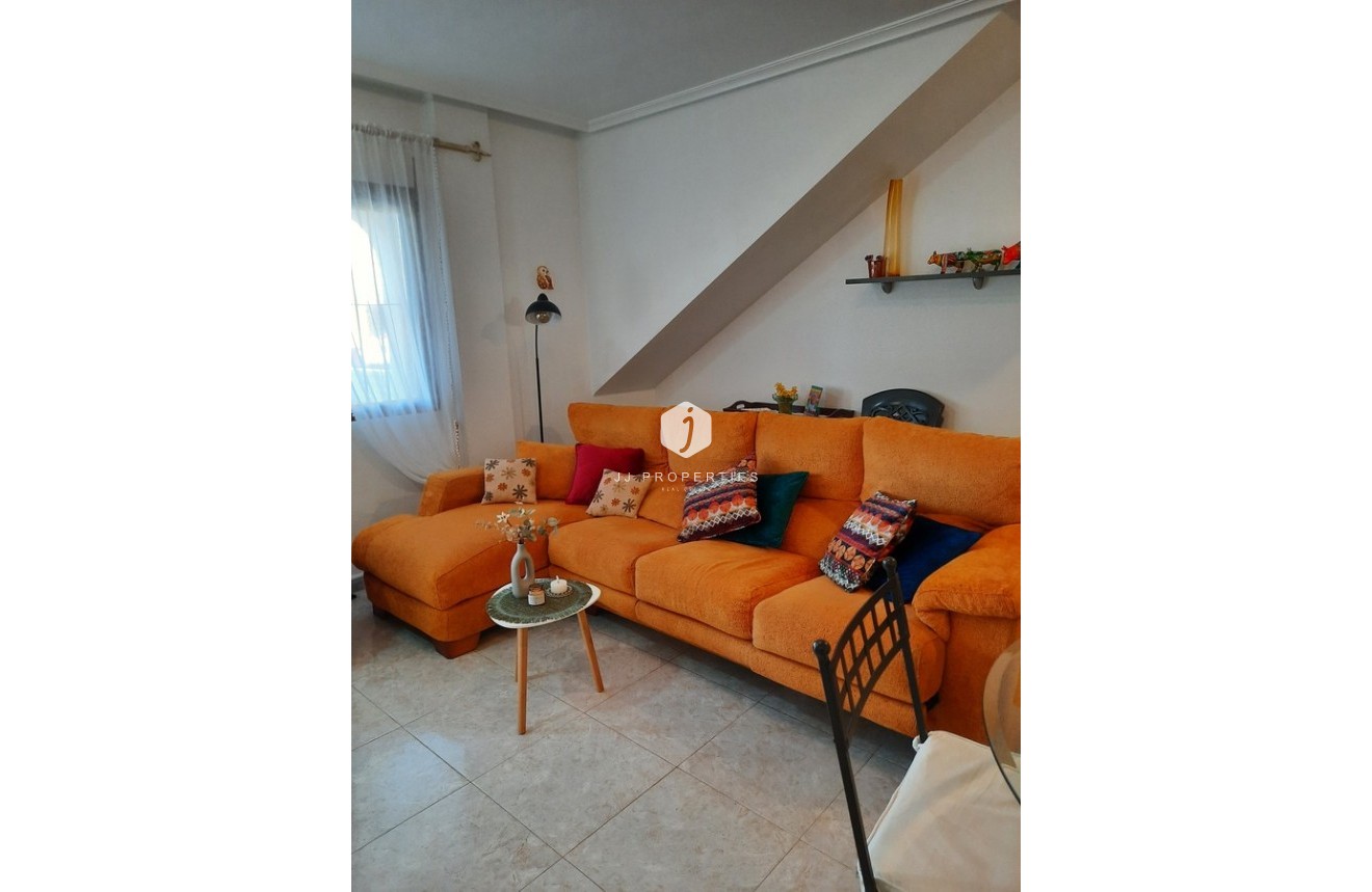 Segunda mano - Apartamento / piso -
Daya Vieja - Costa Blanca