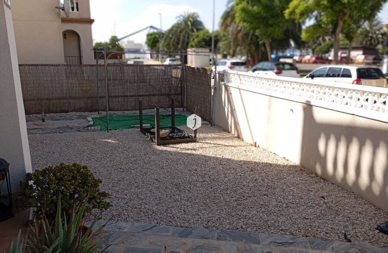 Segunda mano - Apartamento / piso -
Daya Vieja - Costa Blanca