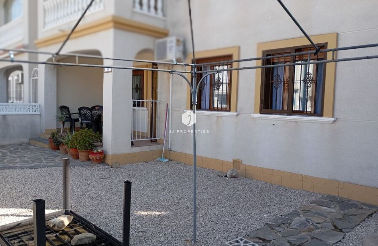 Segunda mano - Apartamento / piso -
Daya Vieja - Costa Blanca