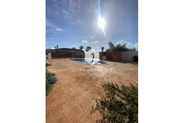 Segunda mano - Villa -
Catral - Costa Blanca