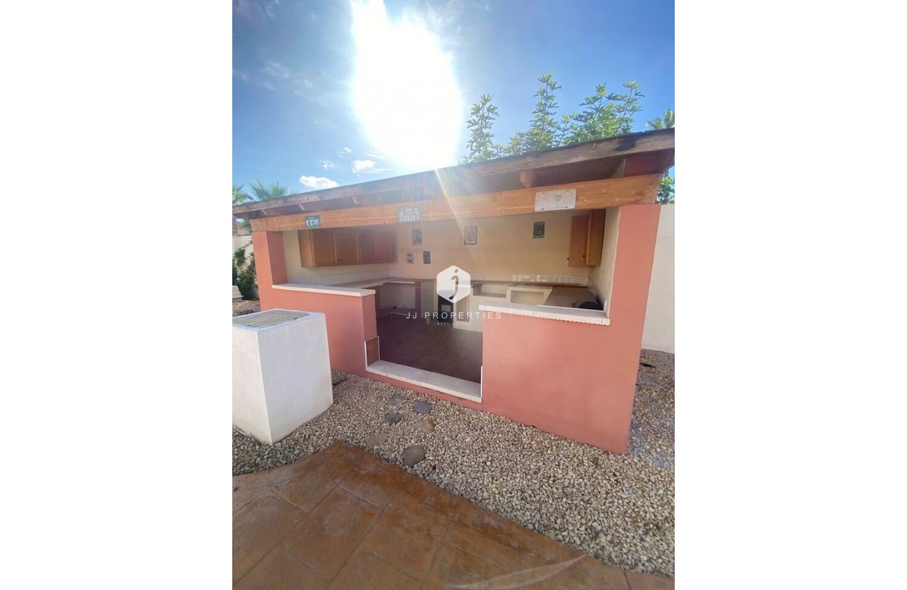 Segunda mano - Villa -
Catral - Costa Blanca