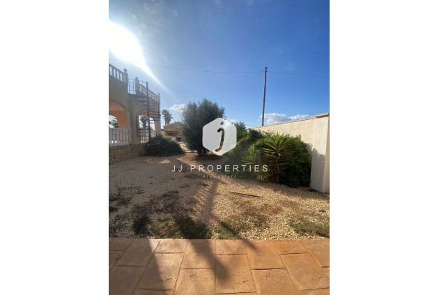 Segunda mano - Villa -
Catral - Costa Blanca