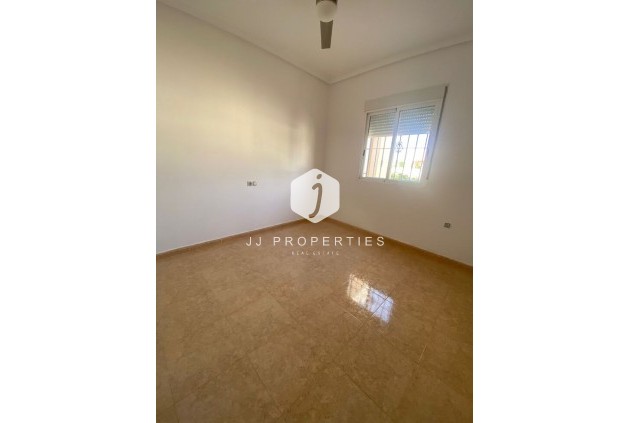 Segunda mano - Villa -
Catral - Costa Blanca