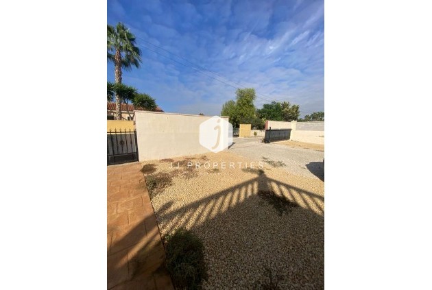 Segunda mano - Villa -
Catral - Costa Blanca