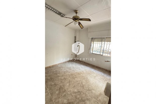 D'occasion - Appartement -
Torrevieja - Costa Blanca