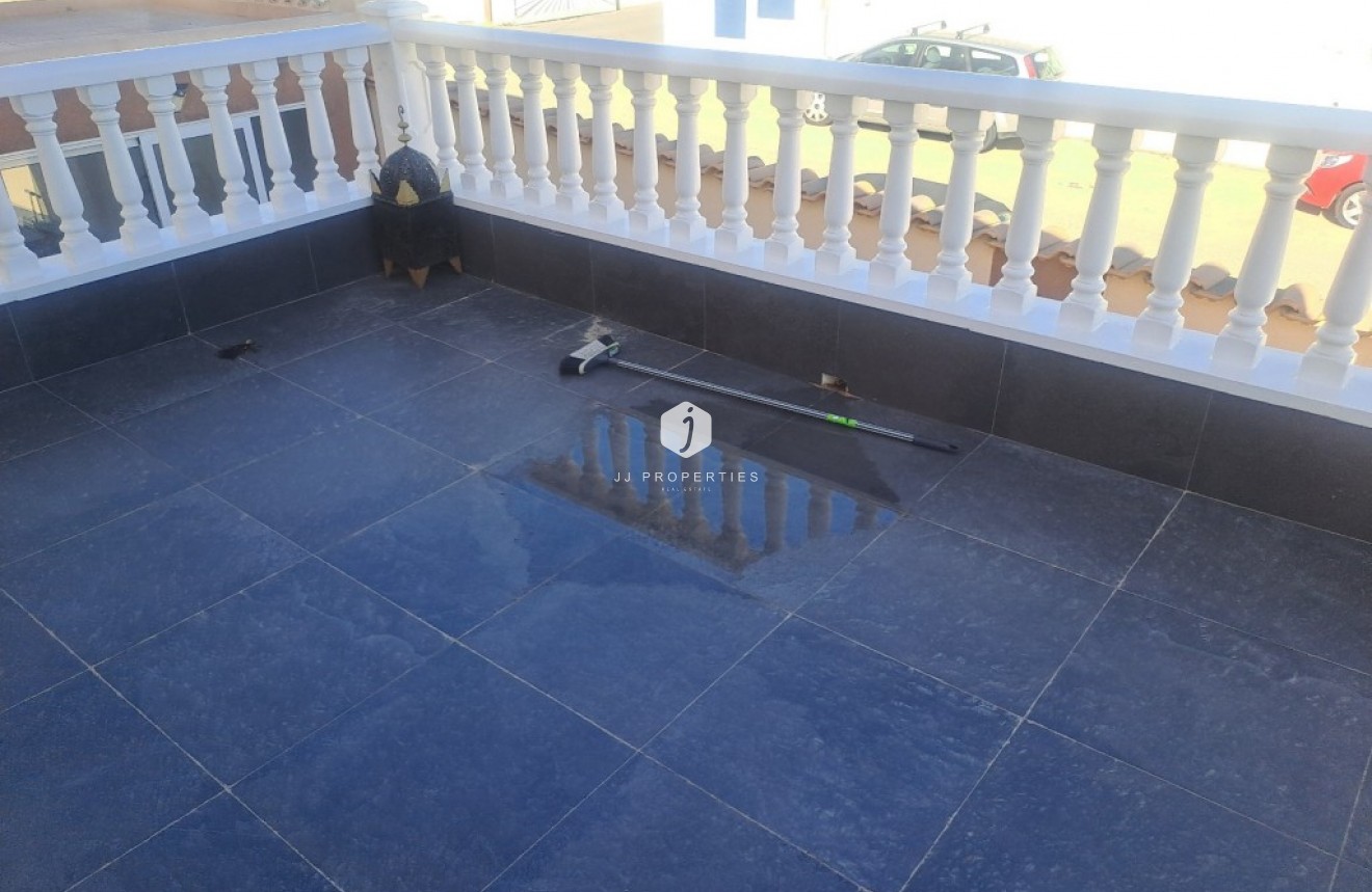 Segunda mano - Villa -
Ciudad Quesada - Costa Blanca