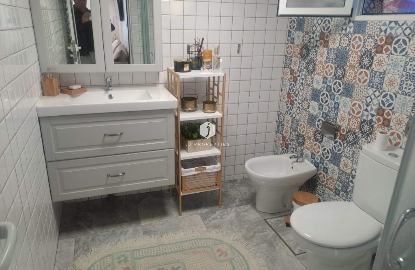 Segunda mano - Villa -
Ciudad Quesada - Costa Blanca