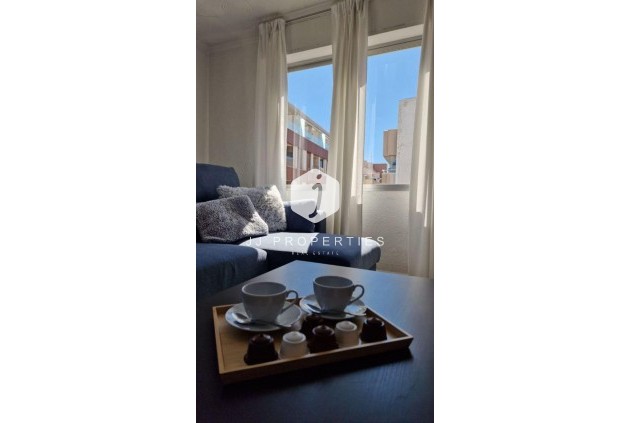 Segunda mano - Apartamento / piso -
Torrevieja - Playa de los Locos