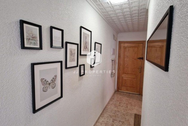 Segunda mano - Apartamento / piso -
Torrevieja - Playa de los Locos