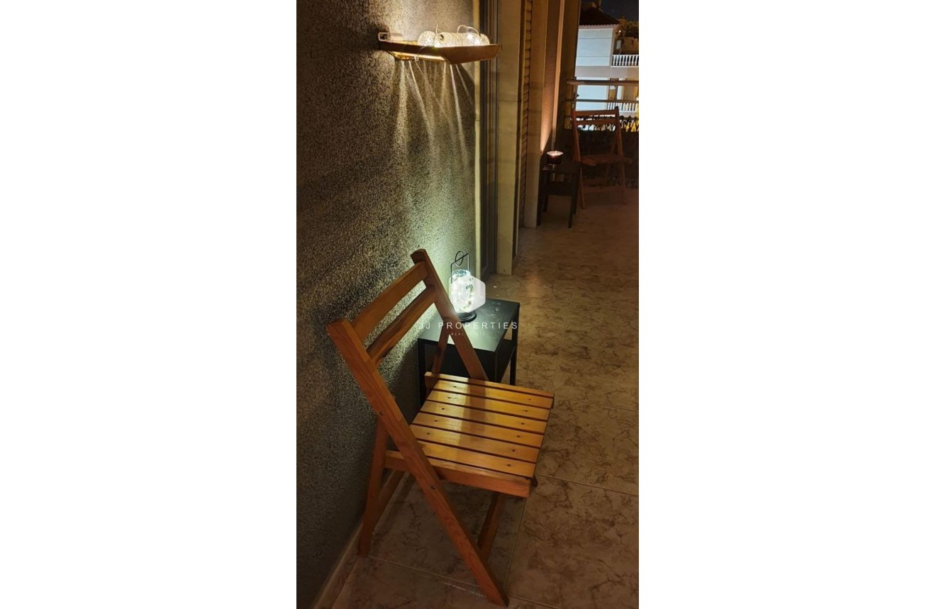 Segunda mano - Apartamento / piso -
Torrevieja - Playa de los Locos