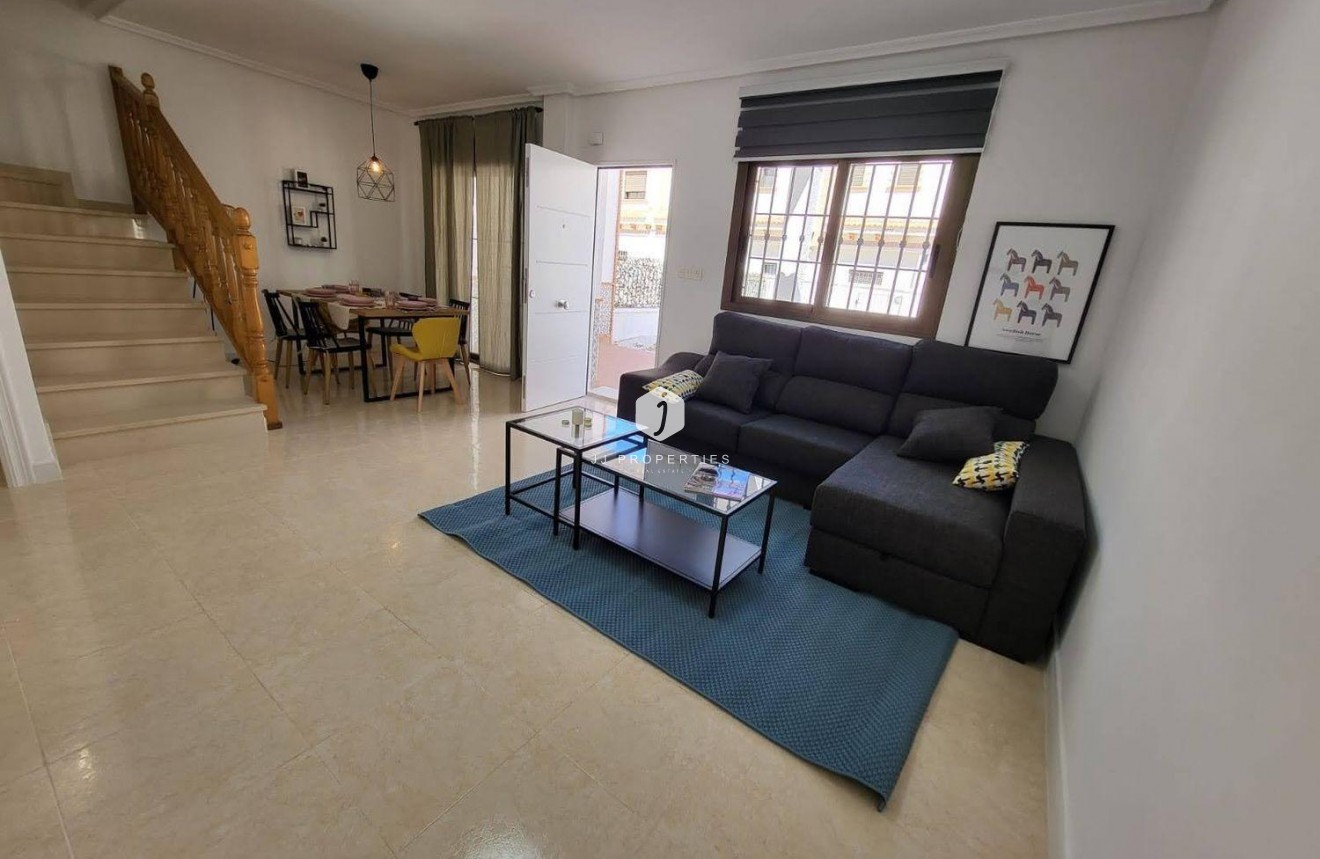 Segunda mano - Chalet -
San Miguel de Salinas - Ciudad De Las Comunicaciones