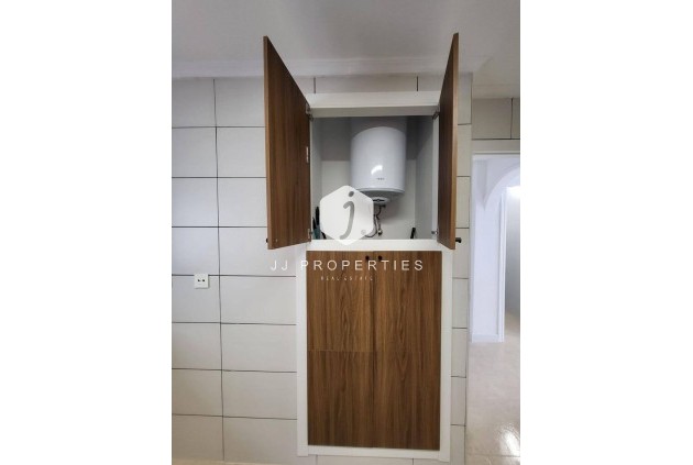 Segunda mano - Chalet -
San Miguel de Salinas - Ciudad De Las Comunicaciones