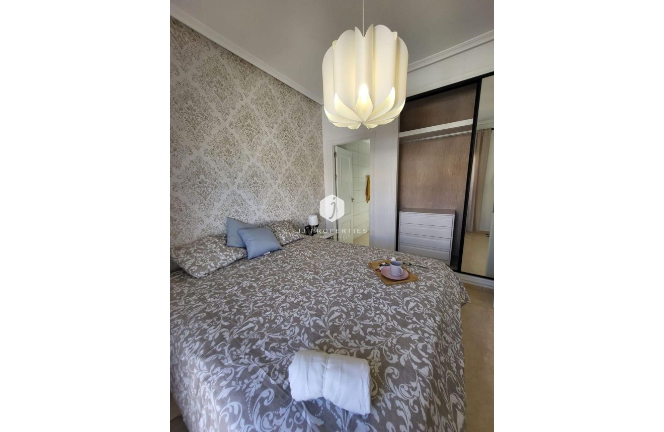 Segunda mano - Chalet -
San Miguel de Salinas - Ciudad De Las Comunicaciones