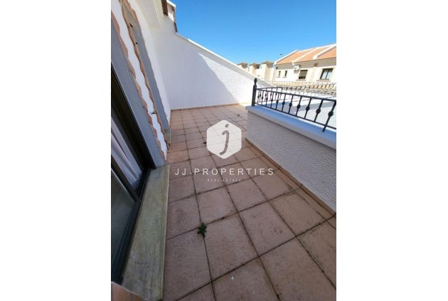 Segunda mano - Chalet -
San Miguel de Salinas - Ciudad De Las Comunicaciones