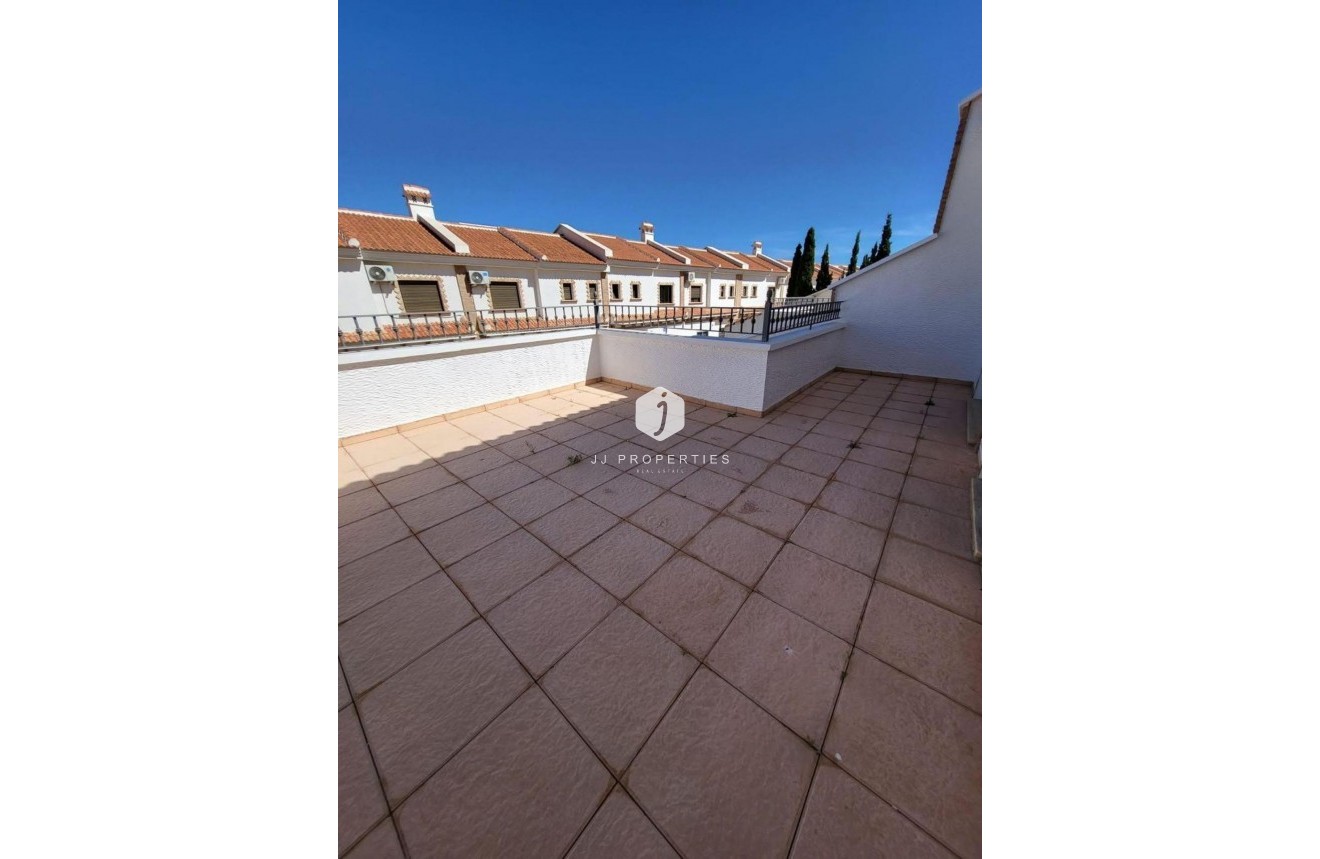 Segunda mano - Chalet -
San Miguel de Salinas - Ciudad De Las Comunicaciones