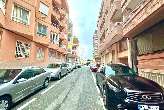 Tweedehands - Penthouse -
Torrevieja - Centro