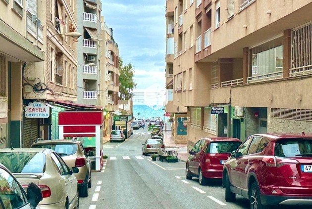 Tweedehands - Penthouse -
Torrevieja - Centro