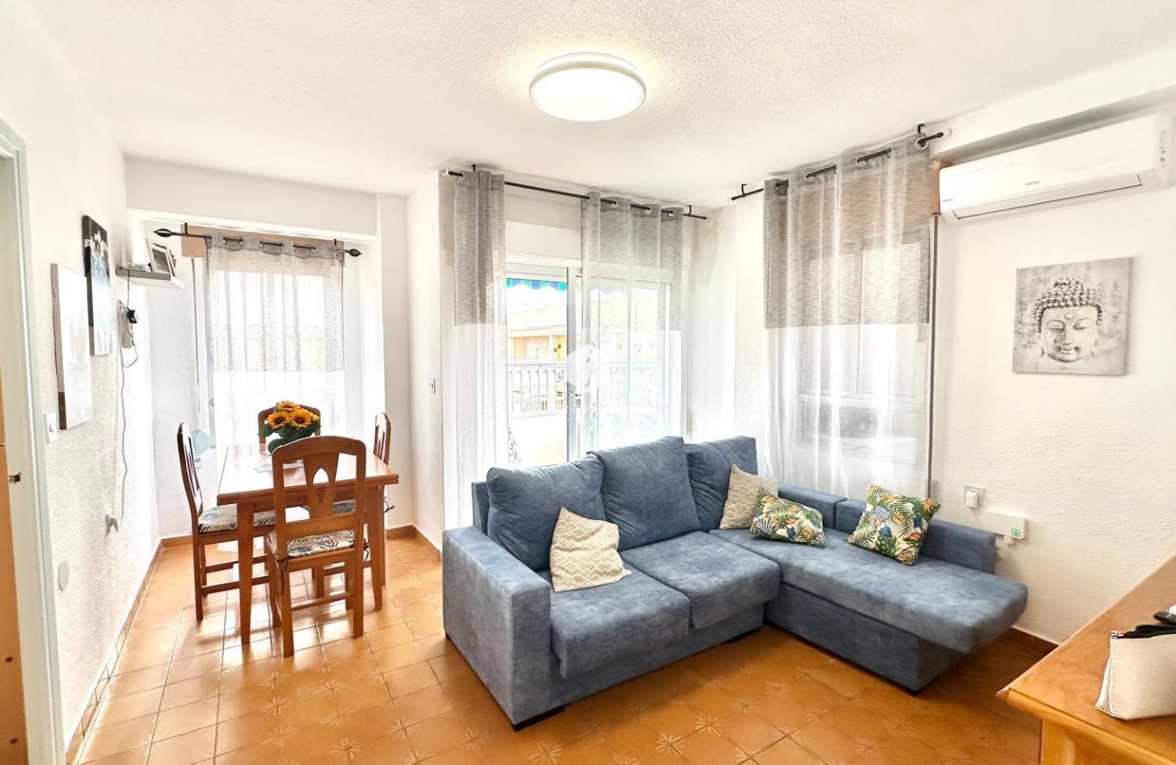 Tweedehands - Penthouse -
Torrevieja - Centro