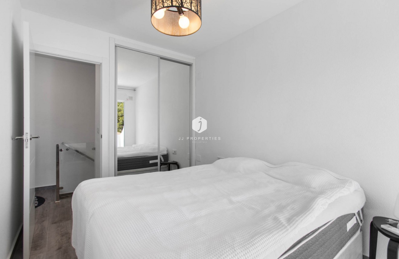 Segunda mano - Duplex -
Torrevieja - Costa Blanca