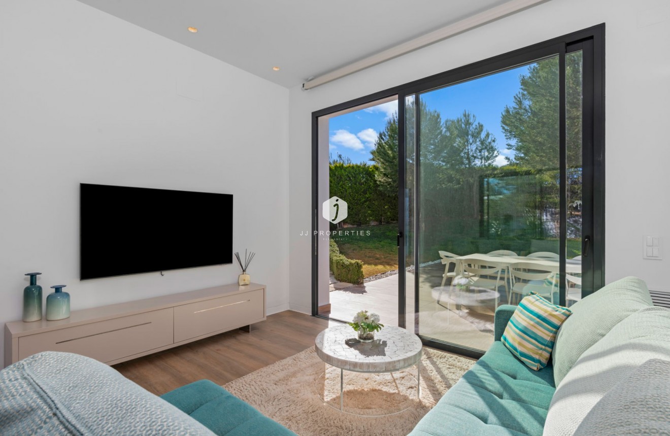 Segunda mano - Villa -
Orihuela Costa - Costa Blanca