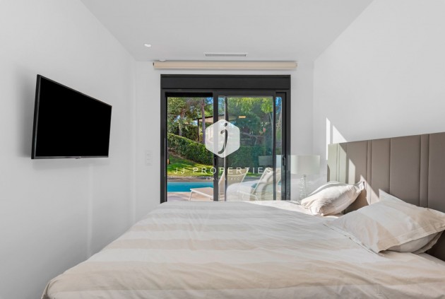 Segunda mano - Villa -
Orihuela Costa - Costa Blanca