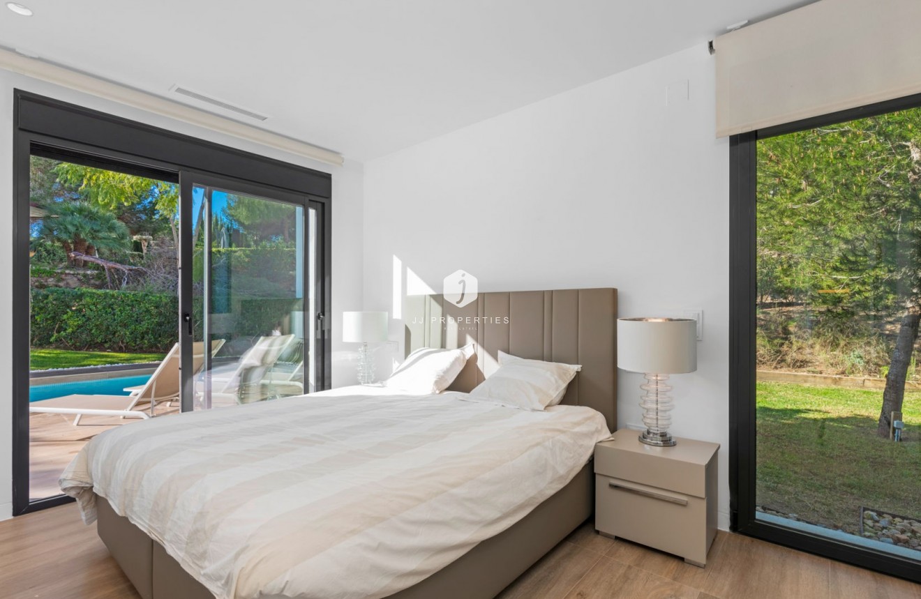 Segunda mano - Villa -
Orihuela Costa - Costa Blanca