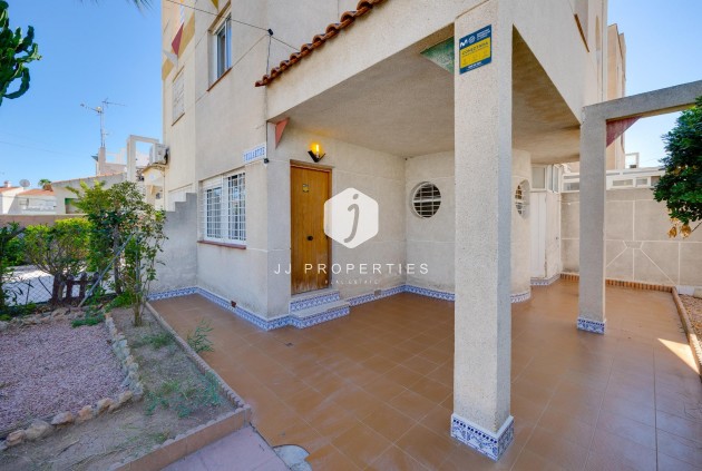 Segunda mano - Chalet -
Torrevieja - Paraje Natural