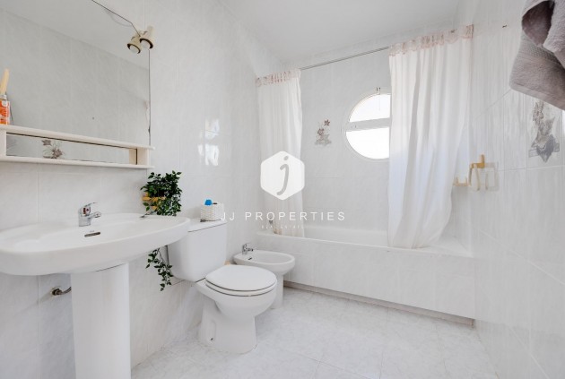 Segunda mano - Chalet -
Torrevieja - Paraje Natural