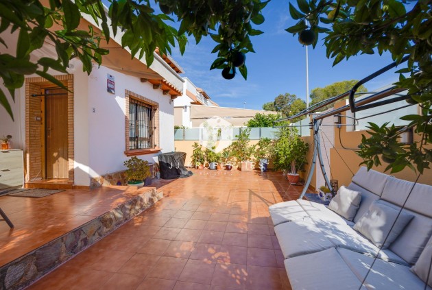 Segunda mano - Villa -
Orihuela Costa - PAU 8