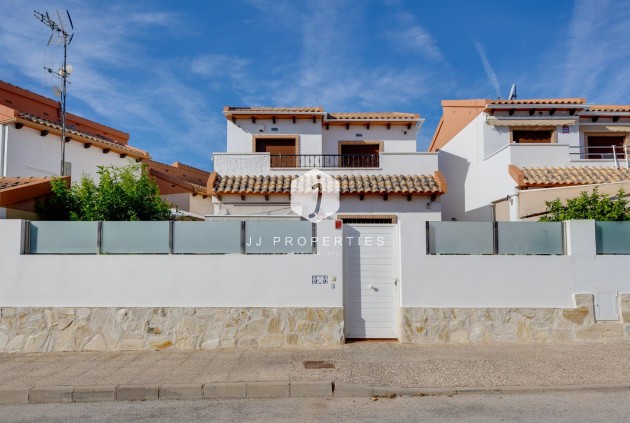 Segunda mano - Villa -
Orihuela Costa - PAU 8