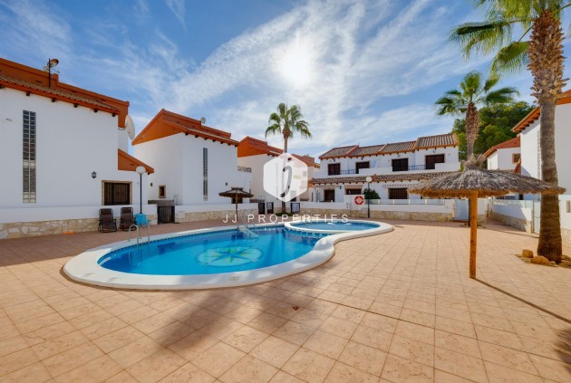 Segunda mano - Villa -
Orihuela Costa - PAU 8