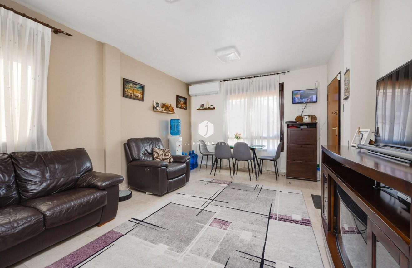 Segunda mano - Villa -
Orihuela Costa - PAU 8