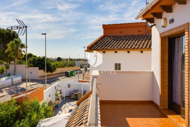 Segunda mano - Villa -
Orihuela Costa - PAU 8