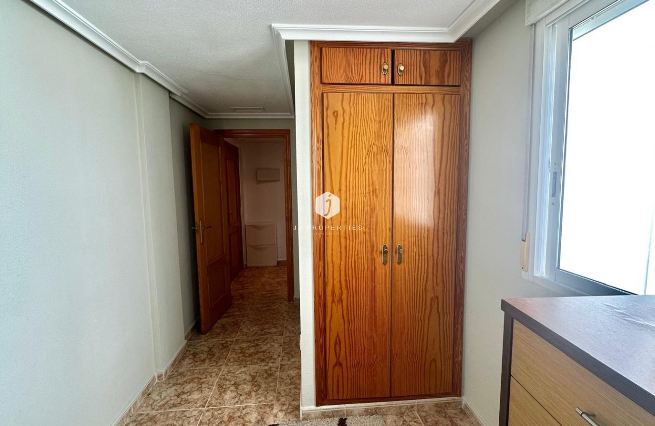 Segunda mano - Ático -
Torrevieja - Playa del Cura