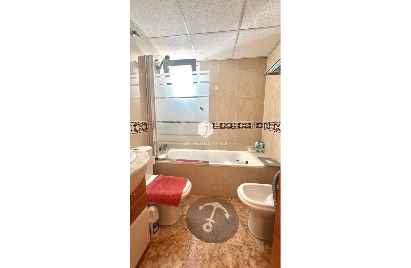 Segunda mano - Ático -
Torrevieja - Playa del Cura