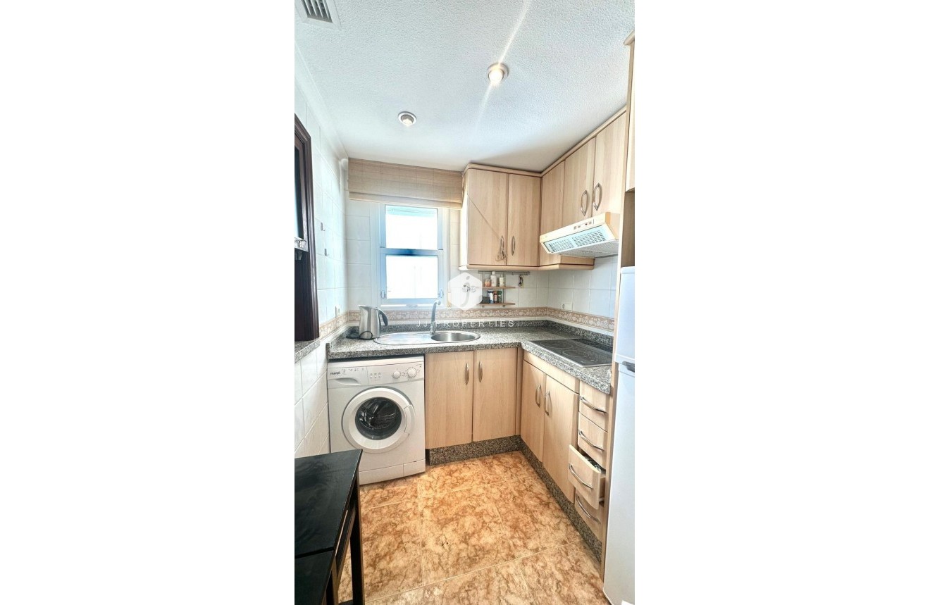 Segunda mano - Ático -
Torrevieja - Playa del Cura