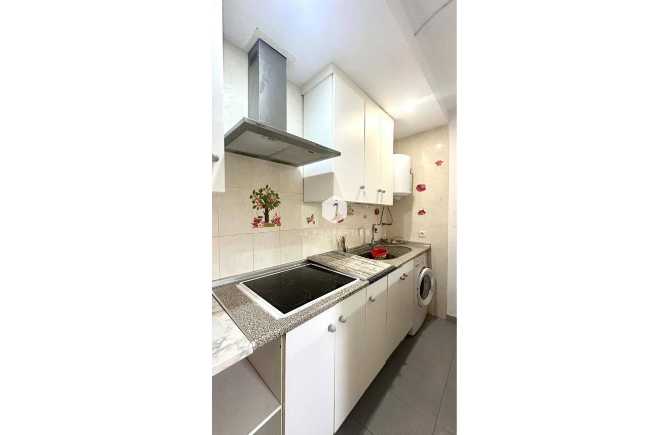 Segunda mano - Apartamento / piso -
Torrevieja - Acequion