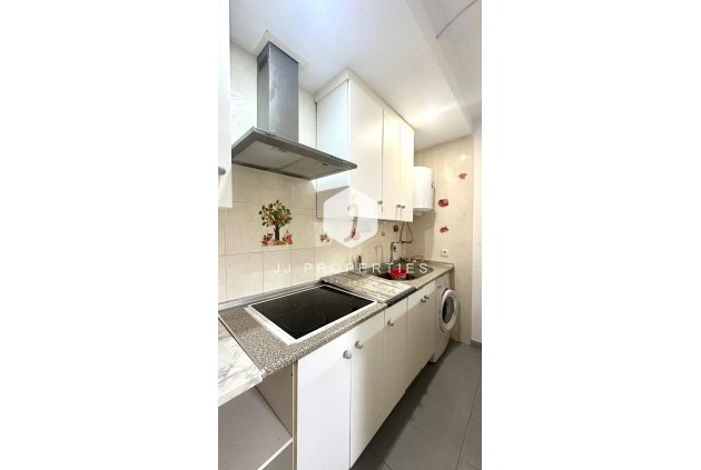 Segunda mano - Apartamento / piso -
Torrevieja - Acequion