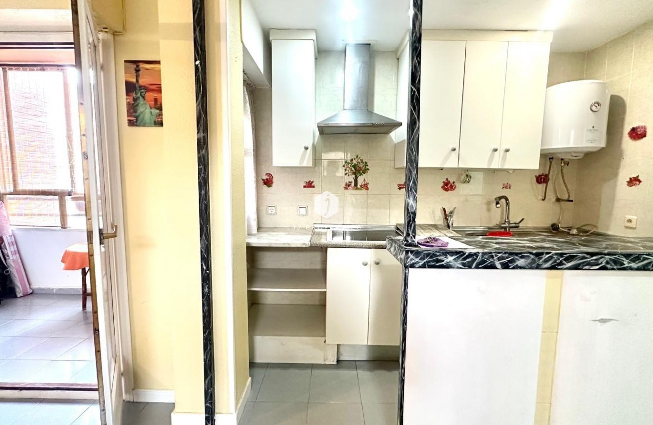 Segunda mano - Apartamento / piso -
Torrevieja - Acequion