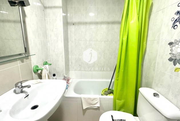 Segunda mano - Apartamento / piso -
Torrevieja - Acequion