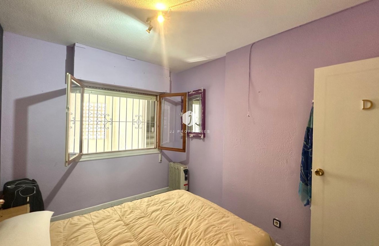 Segunda mano - Apartamento / piso -
Torrevieja - Acequion