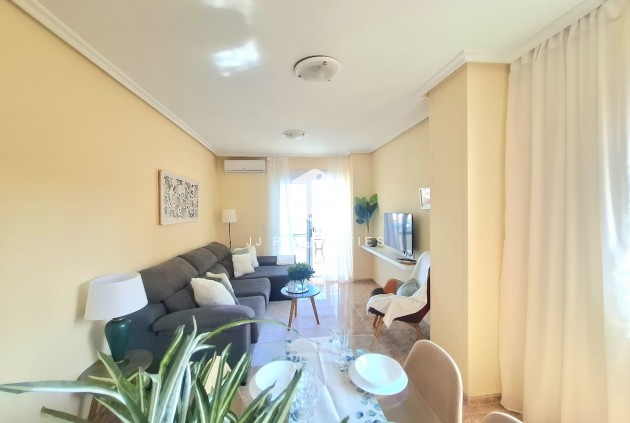 Segunda mano - Apartamento / piso -
Torrevieja - Costa Blanca