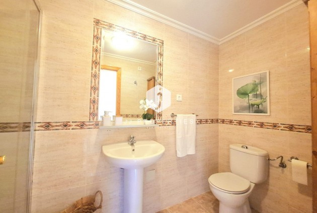 Segunda mano - Apartamento / piso -
Torrevieja - Costa Blanca