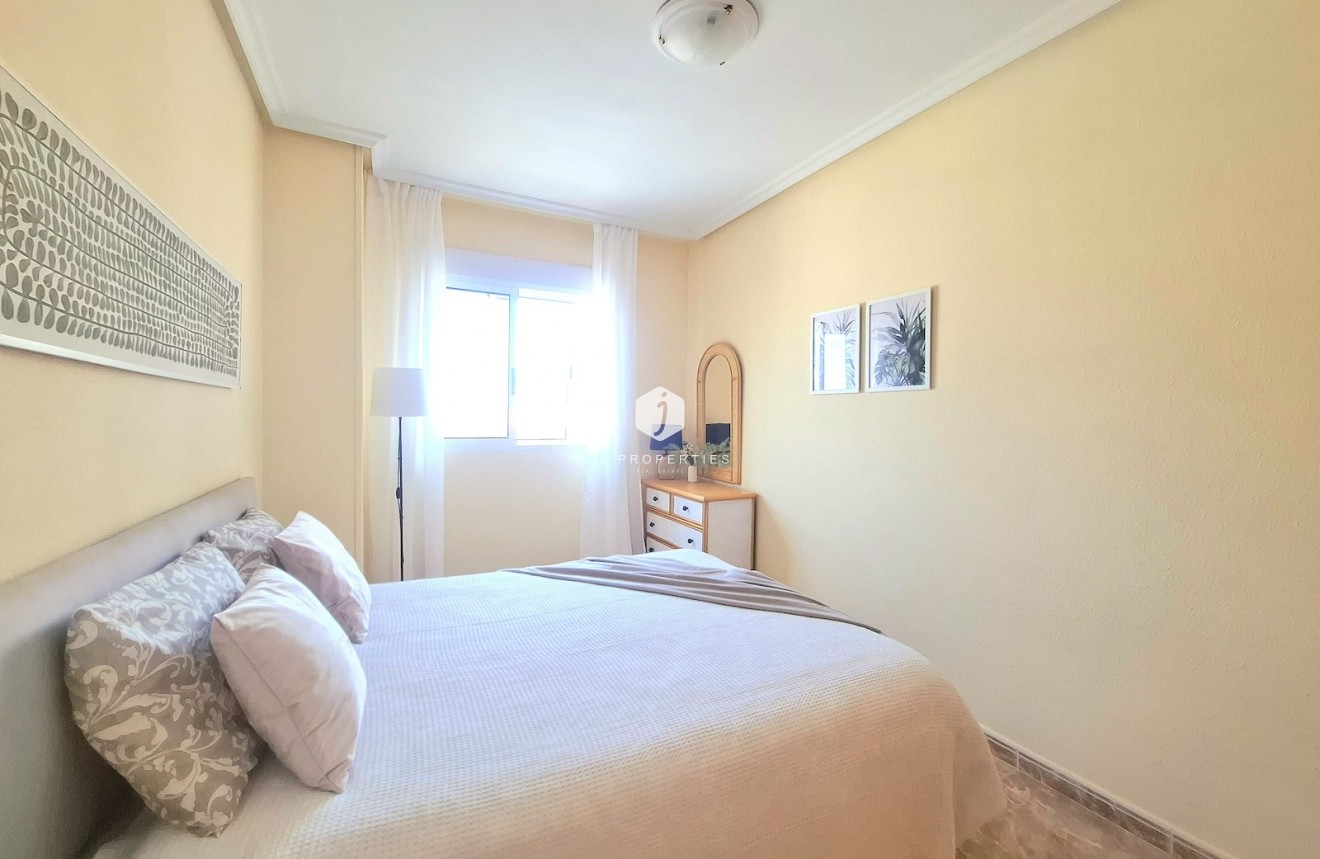 Segunda mano - Apartamento / piso -
Torrevieja - Costa Blanca