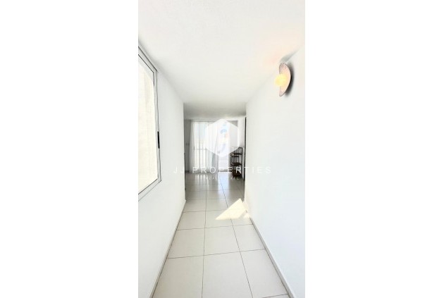 Segunda mano - Apartamento / piso -
Torrevieja - Centro