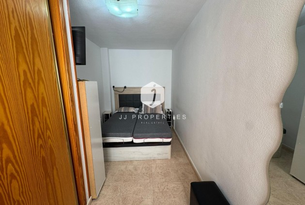 Segunda mano - Ático -
Torrevieja - Estacion de autobuses